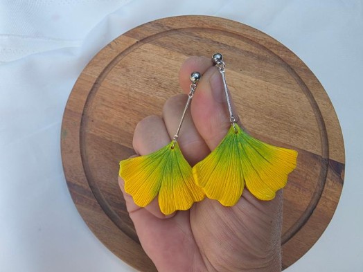 Cercei Ginkgo galbeni lungi