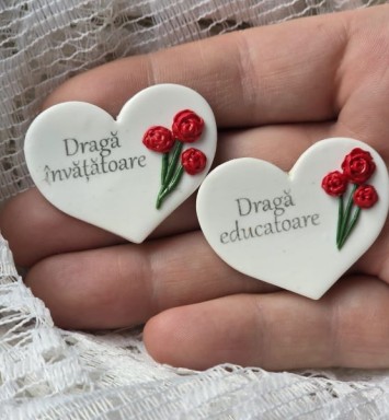 broșă mărțișor pentru cadre didactice