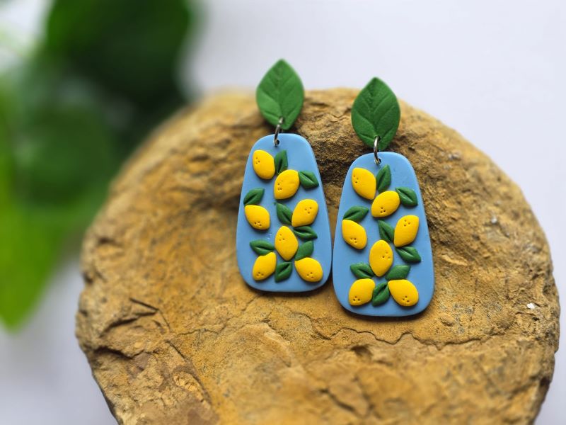 Cercei lămâi cu frunze