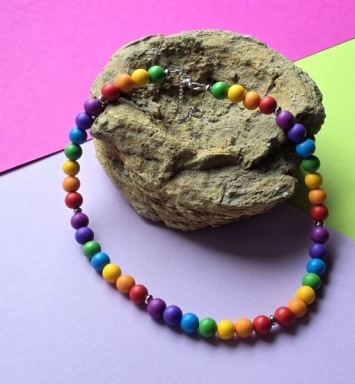 Colier mărgele curcubeu