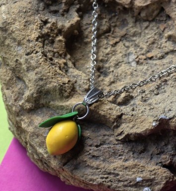 Lănțișor cu pandantiv lămâie